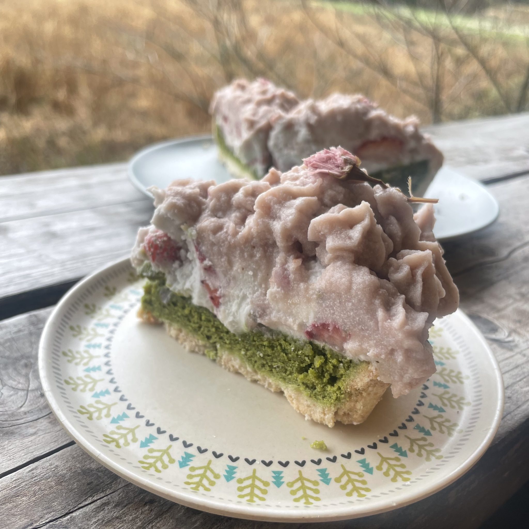 桜と抹茶のタルト